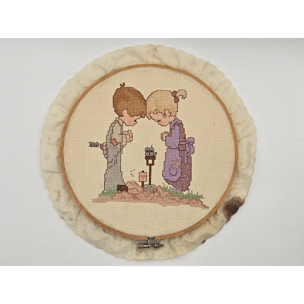 Vintage Cross Stitch Wall Hanging Boy Girl Pray‎ 8